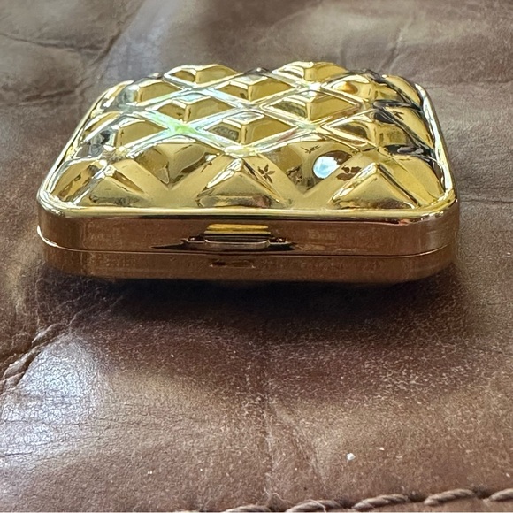 Mirror - Picture 6 of 6